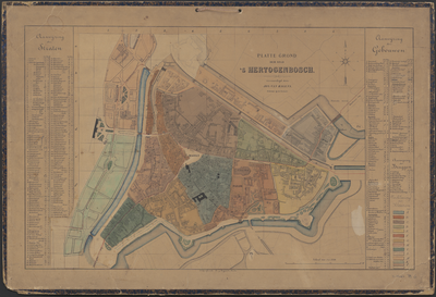 2154 Plattegrond van 's-Hertogenbosch. Met kompasroos en legenda van straten en stegen (1-141), van bruggen (A-E) en ...