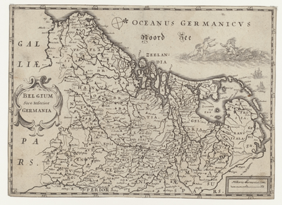 3078 Kaart van de Zeventien Provinciën. Gradenverdeling in de rand. Middenboven kompasroos, rechtsonder schaal, ...